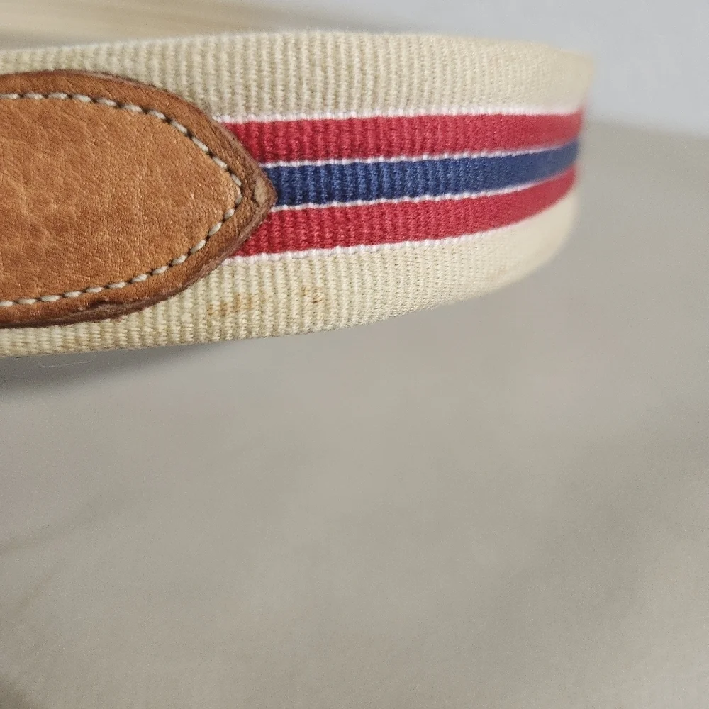 Dooney and Bourke Vintage Women’s cloth belt size 40